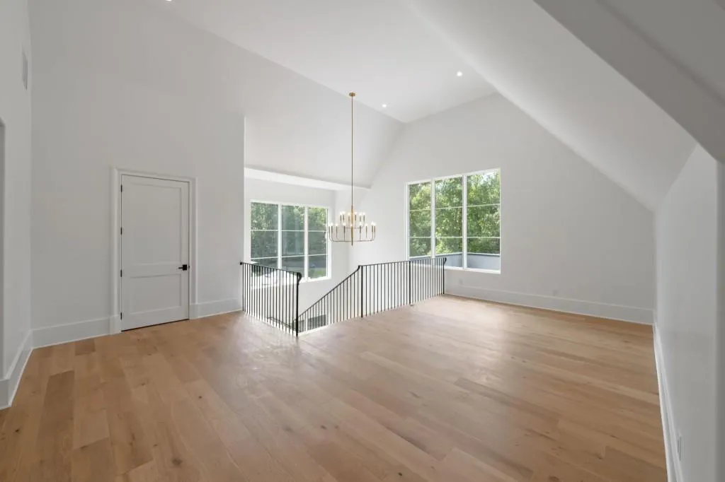 4845 Jett Road, Atlanta, Georgia 30327, 6 Bedrooms Bedrooms, 0 ,6 BathroomsBathrooms,Residential,For Sale,4845 Jett Road,7849470