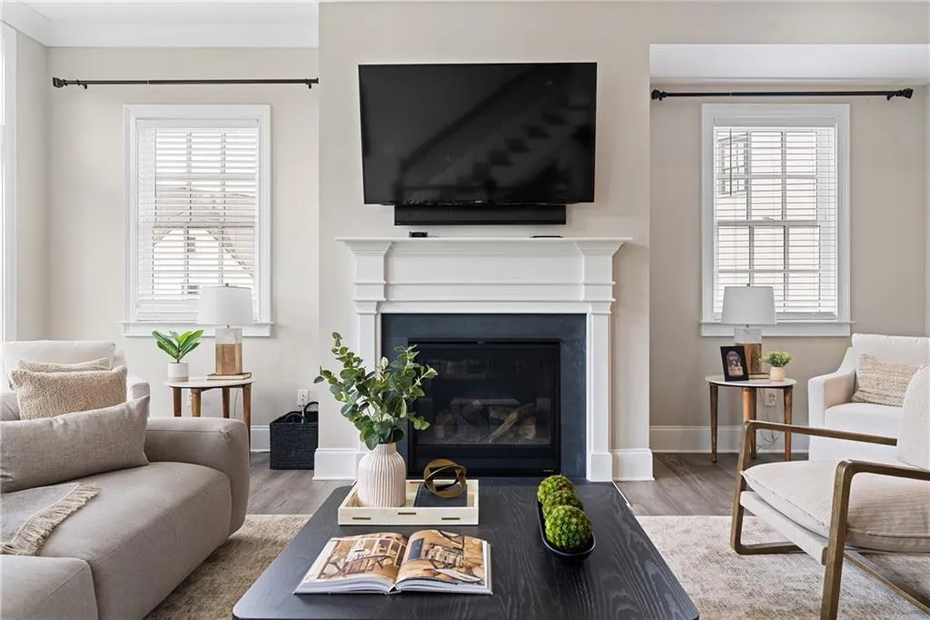 6763 Encore Boulevard, Atlanta, Georgia 30328, 4 Bedrooms Bedrooms, ,4 BathroomsBathrooms,Residential,Sold,6763 Encore Boulevard,7577109