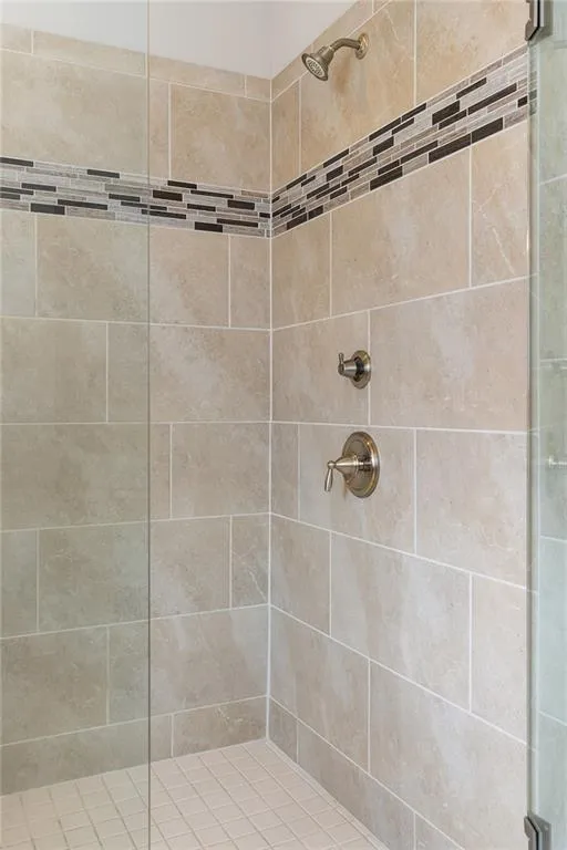 6763 Encore Boulevard, Atlanta, Georgia 30328, 4 Bedrooms Bedrooms, ,4 BathroomsBathrooms,Residential,Sold,6763 Encore Boulevard,7577109