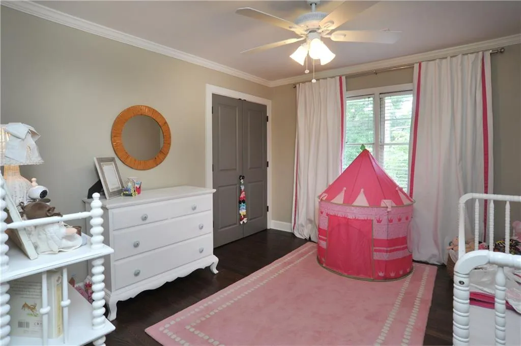 460 Montevallo Drive, Sandy Springs, Georgia 30342, 5 Bedrooms Bedrooms, ,3 BathroomsBathrooms,Residential,Sold,460 Montevallo Drive,5860385