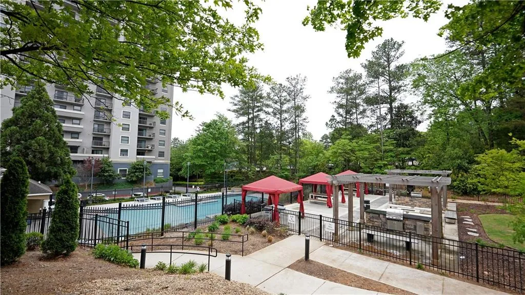 799 Hammond Drive Unit 119, Sandy Springs, Georgia 30328, 2 Bedrooms Bedrooms, ,2 BathroomsBathrooms,Residential,Sold,799 Hammond Drive Unit 119,7038761
