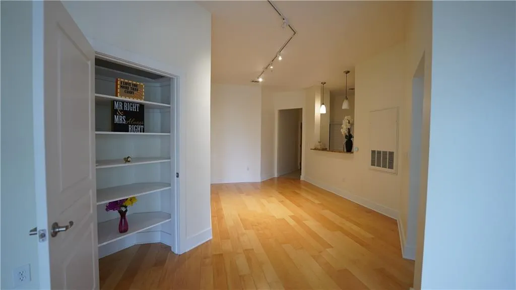 799 Hammond Drive Unit 119, Sandy Springs, Georgia 30328, 2 Bedrooms Bedrooms, ,2 BathroomsBathrooms,Residential,Sold,799 Hammond Drive Unit 119,7038761