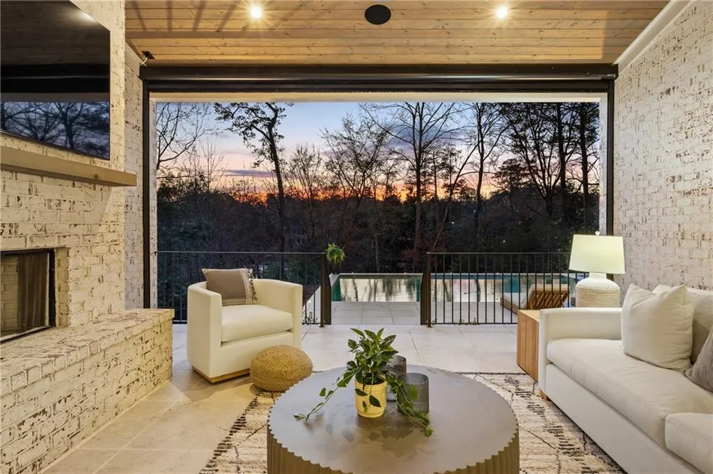 5060 Lake Forrest Drive, Atlanta, Georgia 30342, 7 Bedrooms Bedrooms, ,7 BathroomsBathrooms,Residential,For Sale,5060 Lake Forrest Drive,7525230