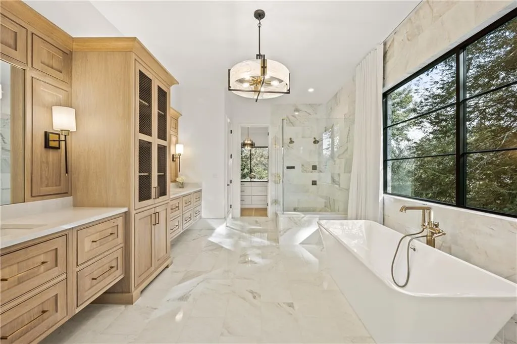 5060 Lake Forrest Drive, Atlanta, Georgia 30342, 7 Bedrooms Bedrooms, ,7 BathroomsBathrooms,Residential,For Sale,5060 Lake Forrest Drive,7525230