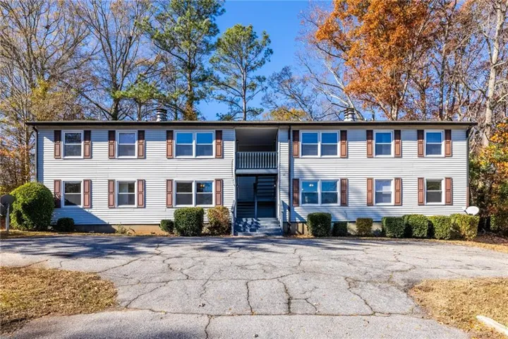 121 Mark Twain Circle, Athens, Georgia 30605