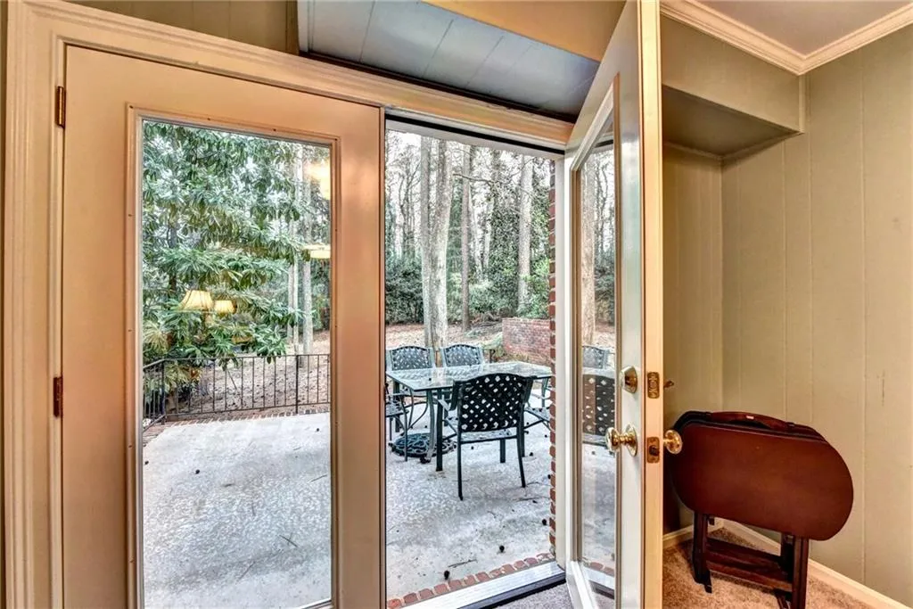 7275 Duncourtney Drive, Atlanta, Georgia 30328, 4 Bedrooms Bedrooms, ,3 BathroomsBathrooms,Residential,Sold,7275 Duncourtney Drive,5816099