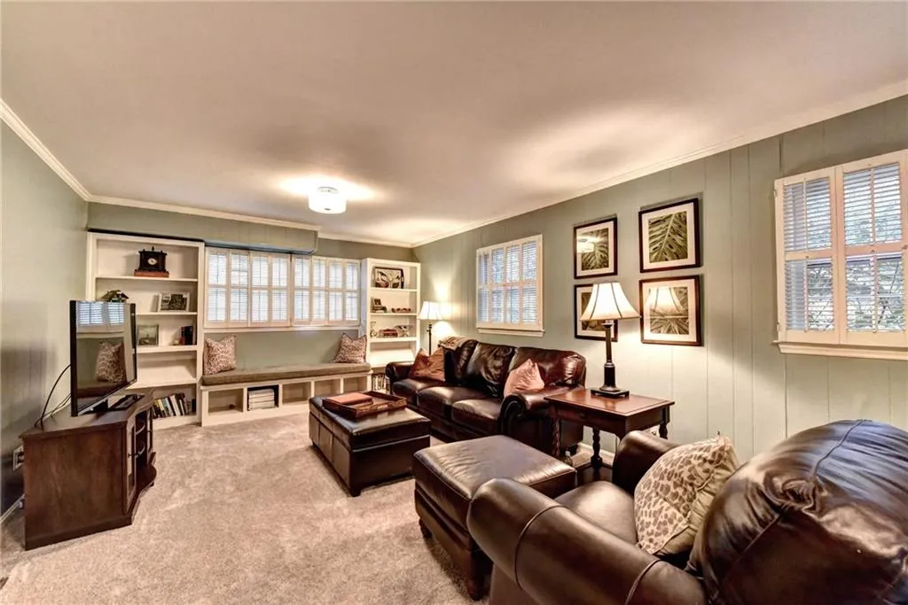 7275 Duncourtney Drive, Atlanta, Georgia 30328, 4 Bedrooms Bedrooms, ,3 BathroomsBathrooms,Residential,Sold,7275 Duncourtney Drive,5816099