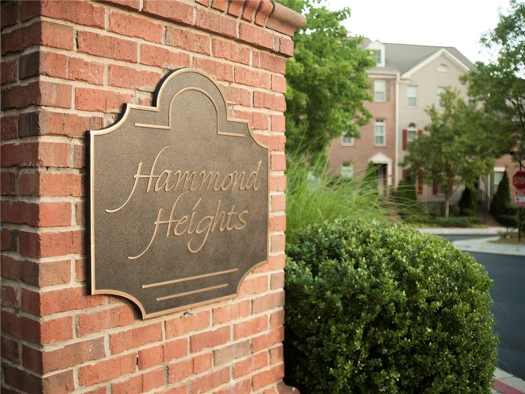 224 Le Gran View Ne Unit 224, Sandy Springs, Georgia 30328, 3 Bedrooms Bedrooms, ,2 BathroomsBathrooms,Residential,Sold,224 Le Gran View Ne Unit 224,5602788