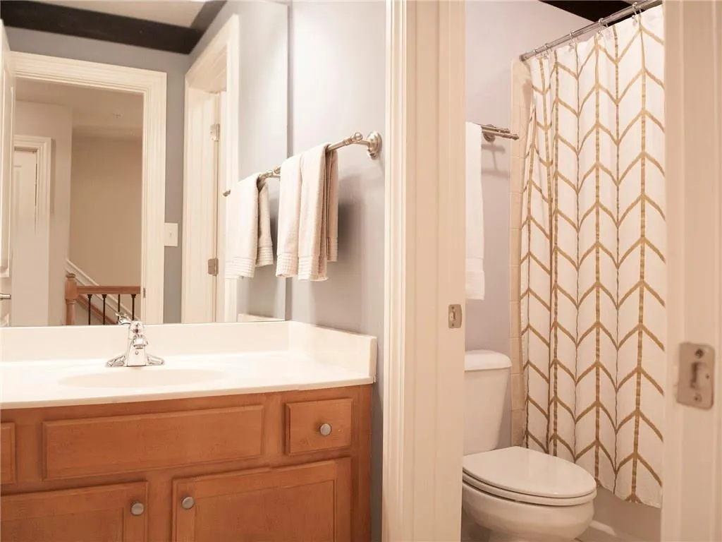 224 Le Gran View Ne Unit 224, Sandy Springs, Georgia 30328, 3 Bedrooms Bedrooms, ,2 BathroomsBathrooms,Residential,Sold,224 Le Gran View Ne Unit 224,5602788