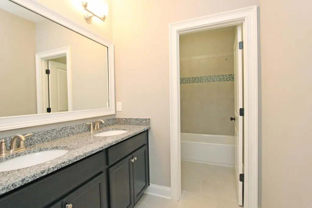 1010 Preswyck Way, Sandy Springs, Georgia 30328, 5 Bedrooms Bedrooms, ,4 BathroomsBathrooms,Residential,Sold,1010 Preswyck Way,5399560