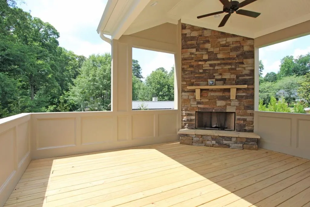 1010 Preswyck Way, Sandy Springs, Georgia 30328, 5 Bedrooms Bedrooms, ,4 BathroomsBathrooms,Residential,Sold,1010 Preswyck Way,5399560