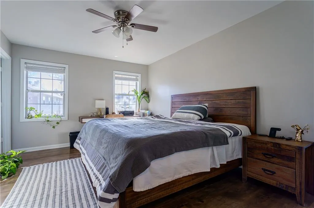 7750 Roswell Road Unit 9e, Sandy Springs, Georgia 30350, 3 Bedrooms Bedrooms, ,2 BathroomsBathrooms,Residential,Sold,7750 Roswell Road Unit 9e,6972576