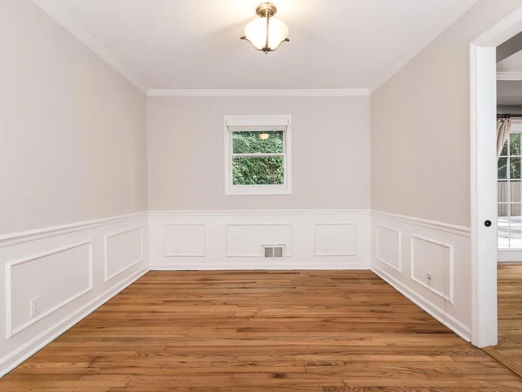 1155 Windsor Parkway, Sandy Springs, Georgia 30319, 5 Bedrooms Bedrooms, ,3 BathroomsBathrooms,Residential,Sold,1155 Windsor Parkway,5722834