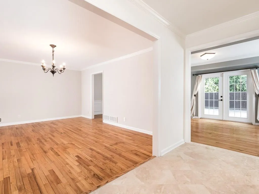 1155 Windsor Parkway, Sandy Springs, Georgia 30319, 5 Bedrooms Bedrooms, ,3 BathroomsBathrooms,Residential,Sold,1155 Windsor Parkway,5722834