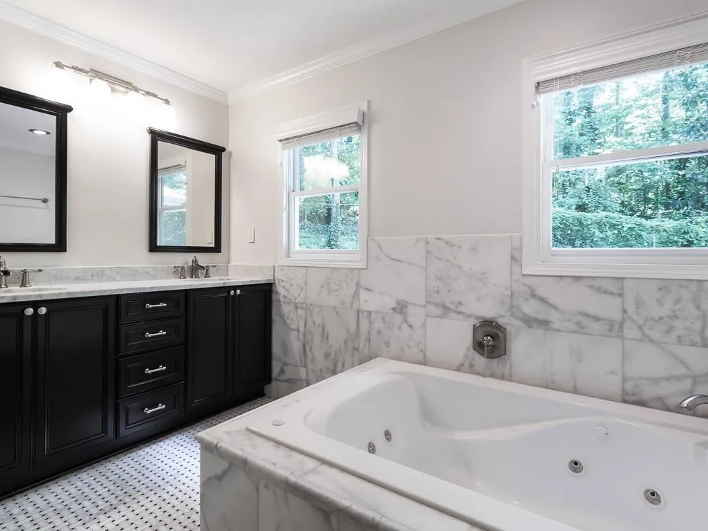 1155 Windsor Parkway, Sandy Springs, Georgia 30319, 5 Bedrooms Bedrooms, ,3 BathroomsBathrooms,Residential,Sold,1155 Windsor Parkway,5722834