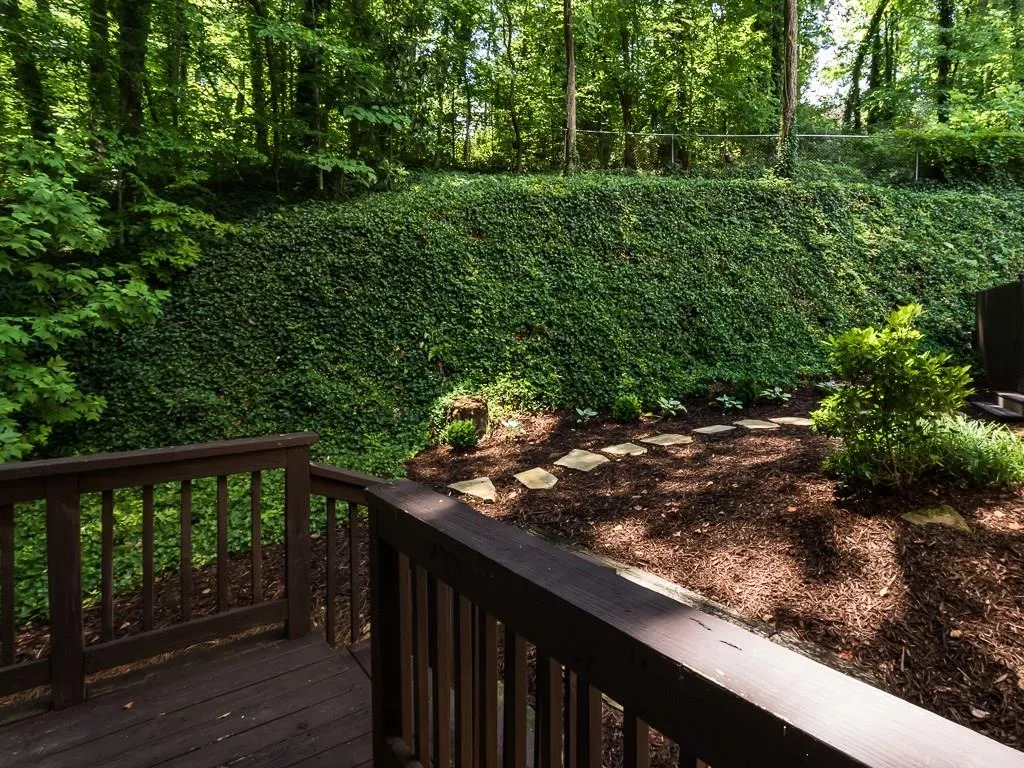 1155 Windsor Parkway, Sandy Springs, Georgia 30319, 5 Bedrooms Bedrooms, ,3 BathroomsBathrooms,Residential,Sold,1155 Windsor Parkway,5722834