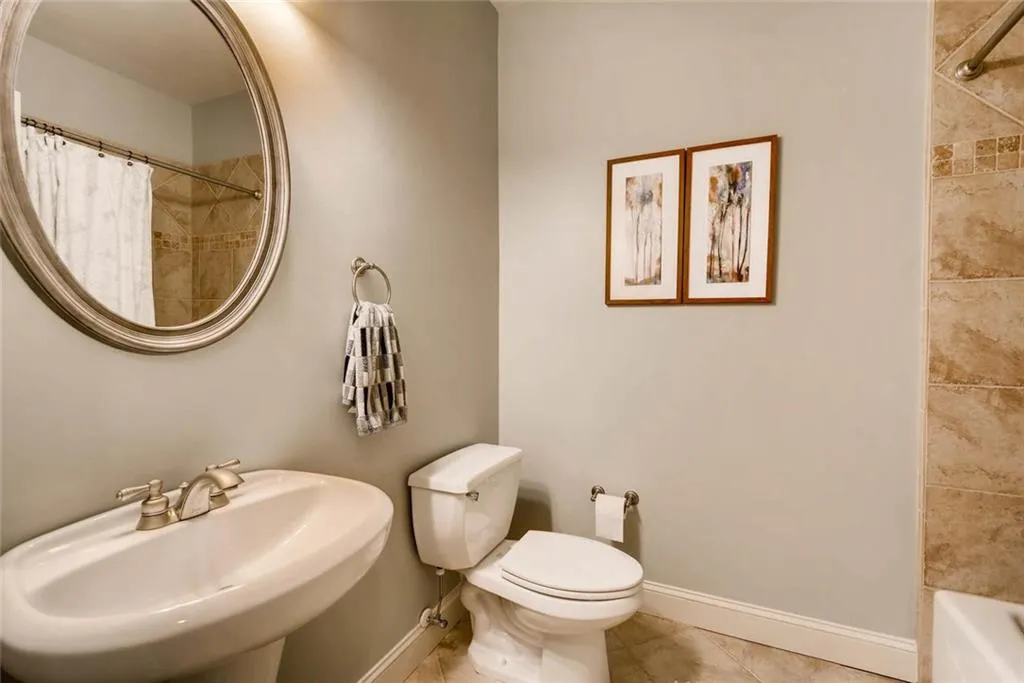 160 Trimble Crest Drive, Atlanta, Georgia 30342, 6 Bedrooms Bedrooms, ,5 BathroomsBathrooms,Residential,Sold,160 Trimble Crest Drive,5951771