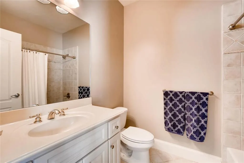 160 Trimble Crest Drive, Atlanta, Georgia 30342, 6 Bedrooms Bedrooms, ,5 BathroomsBathrooms,Residential,Sold,160 Trimble Crest Drive,5951771