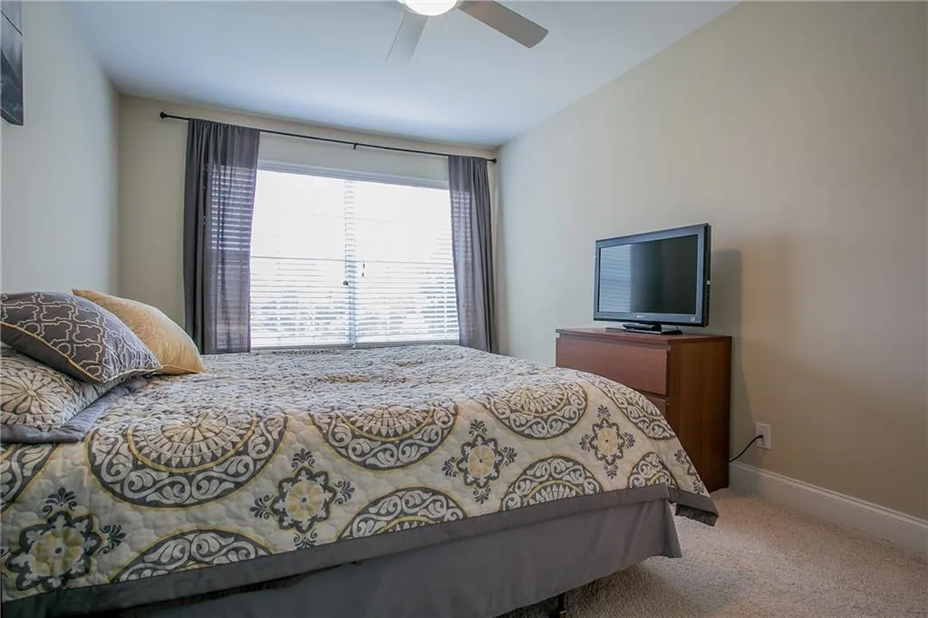 6980 Roswell Road Unit B7, Atlanta, Georgia 30328, 2 Bedrooms Bedrooms, ,2 BathroomsBathrooms,Residential,Sold,6980 Roswell Road Unit B7,6109523