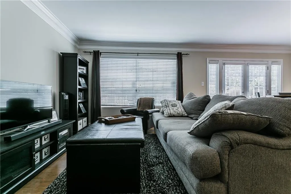 6980 Roswell Road Unit B7, Atlanta, Georgia 30328, 2 Bedrooms Bedrooms, ,2 BathroomsBathrooms,Residential,Sold,6980 Roswell Road Unit B7,6109523