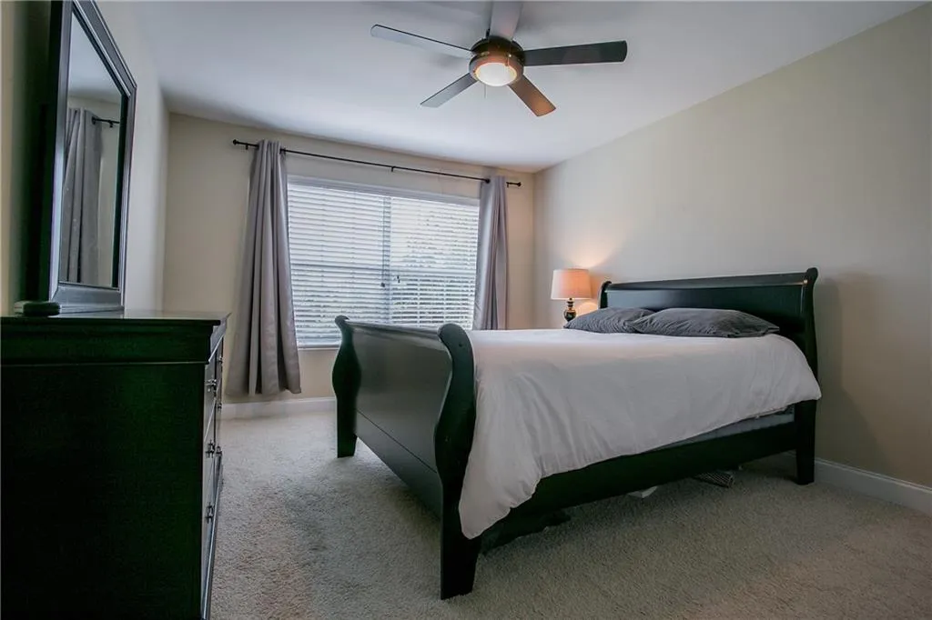 6980 Roswell Road Unit B7, Atlanta, Georgia 30328, 2 Bedrooms Bedrooms, ,2 BathroomsBathrooms,Residential,Sold,6980 Roswell Road Unit B7,6109523