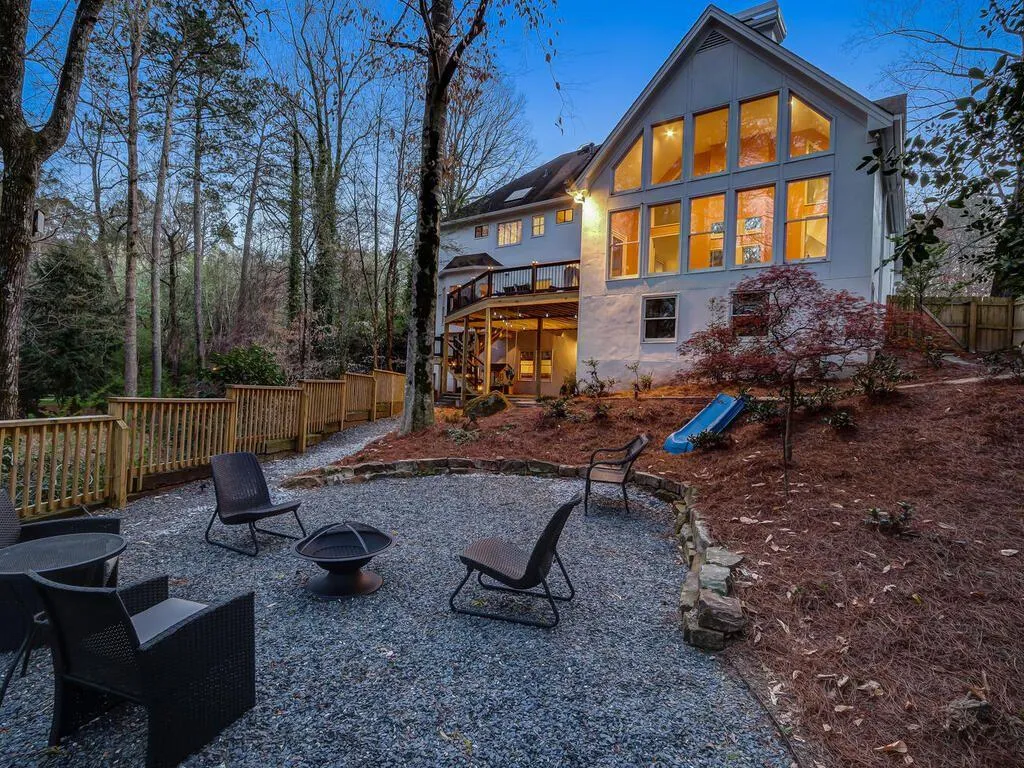 160 Spalding Creek Court, Sandy Springs, Georgia 30350, 5 Bedrooms Bedrooms, ,5 BathroomsBathrooms,Residential,Sold,160 Spalding Creek Court,6859600