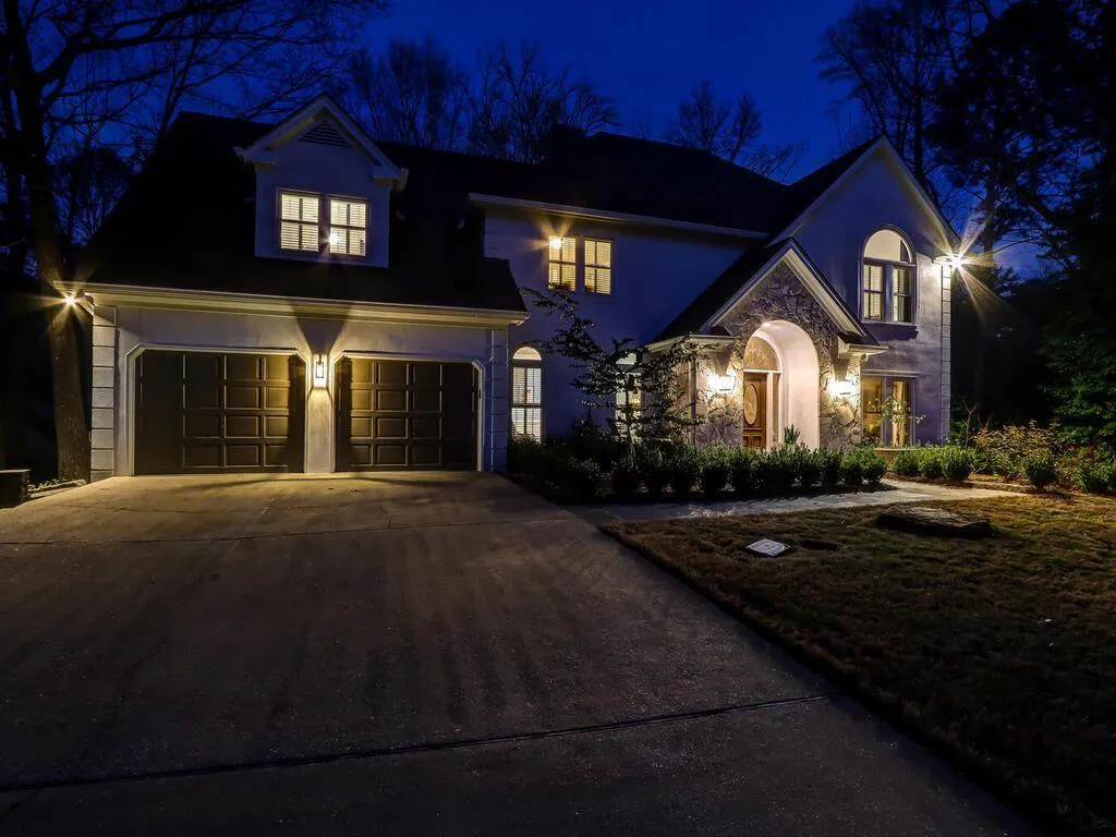 160 Spalding Creek Court, Sandy Springs, Georgia 30350, 5 Bedrooms Bedrooms, ,5 BathroomsBathrooms,Residential,Sold,160 Spalding Creek Court,6859600