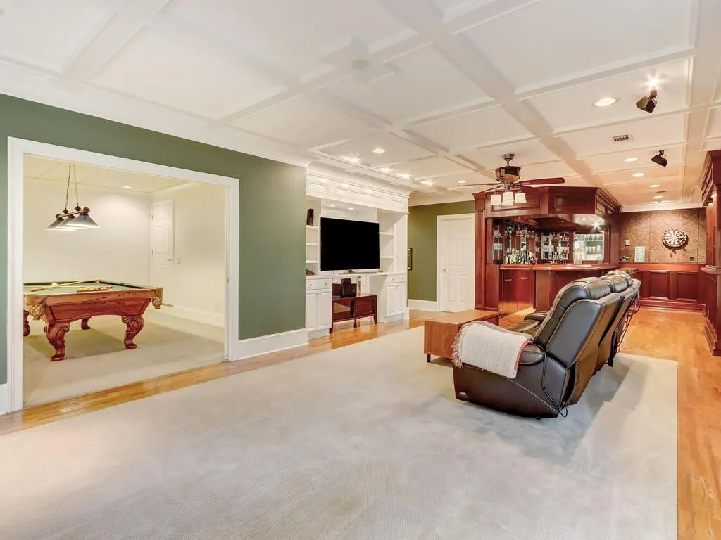 160 Spalding Creek Court, Sandy Springs, Georgia 30350, 5 Bedrooms Bedrooms, ,5 BathroomsBathrooms,Residential,Sold,160 Spalding Creek Court,6859600