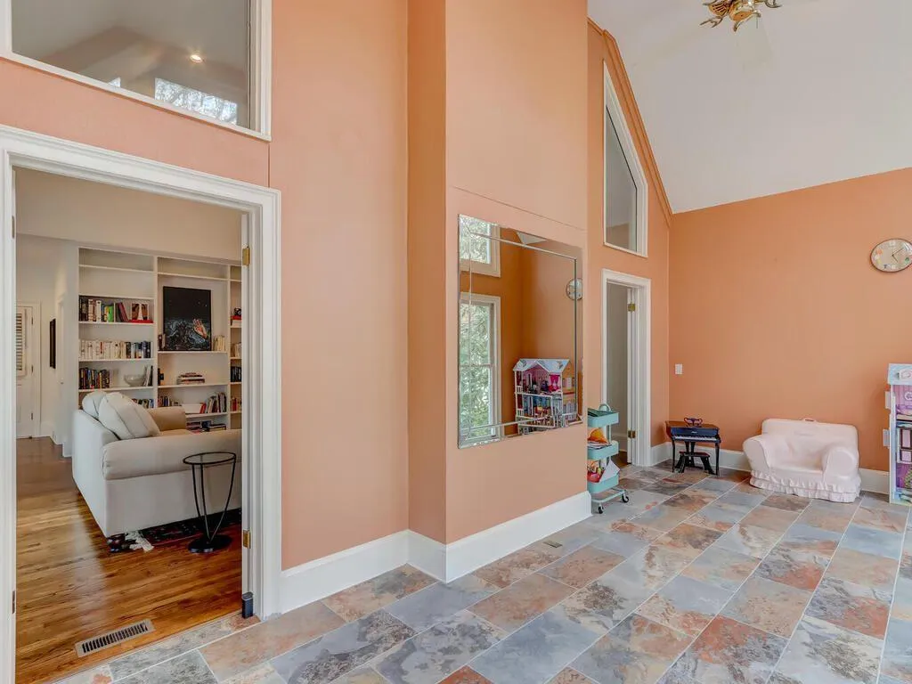 160 Spalding Creek Court, Sandy Springs, Georgia 30350, 5 Bedrooms Bedrooms, ,5 BathroomsBathrooms,Residential,Sold,160 Spalding Creek Court,6859600
