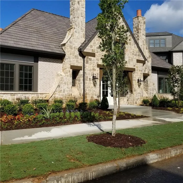 6636 Cadence Boulevard Unit 100, Sandy Springs, Georgia 30328, 2 Bedrooms Bedrooms, ,4 BathroomsBathrooms,Residential,Sold,6636 Cadence Boulevard Unit 100,6778092