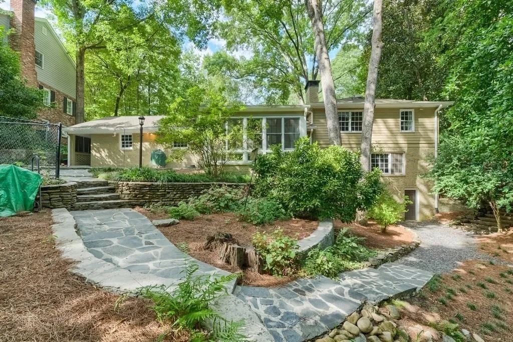 1120 Winding Creek Trail, Atlanta, Georgia 30328, 4 Bedrooms Bedrooms, ,3 BathroomsBathrooms,Residential,Sold,1120 Winding Creek Trail,6066857
