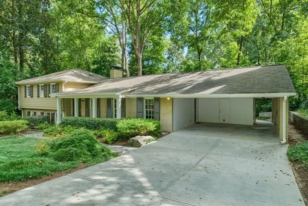 1120 Winding Creek Trail, Atlanta, Georgia 30328, 4 Bedrooms Bedrooms, ,3 BathroomsBathrooms,Residential,Sold,1120 Winding Creek Trail,6066857