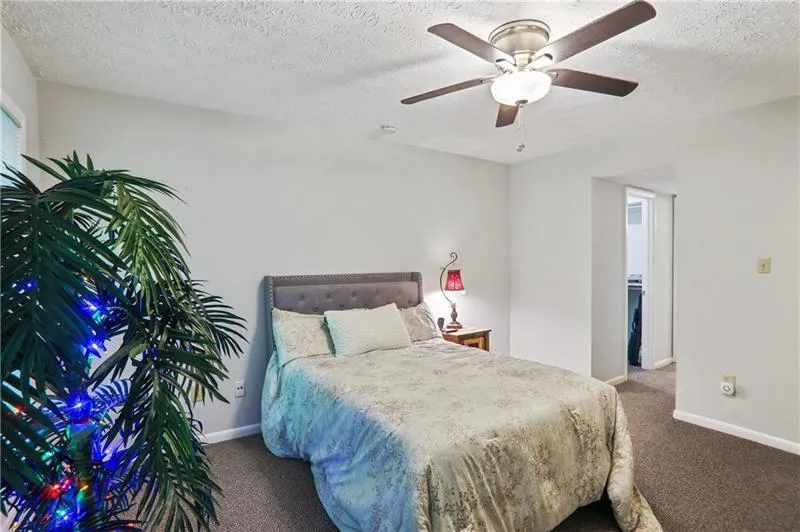 5149 Roswell Road Unit 2, Atlanta, Georgia 30342, 2 Bedrooms Bedrooms, ,2 BathroomsBathrooms,Residential,Sold,5149 Roswell Road Unit 2,7467952