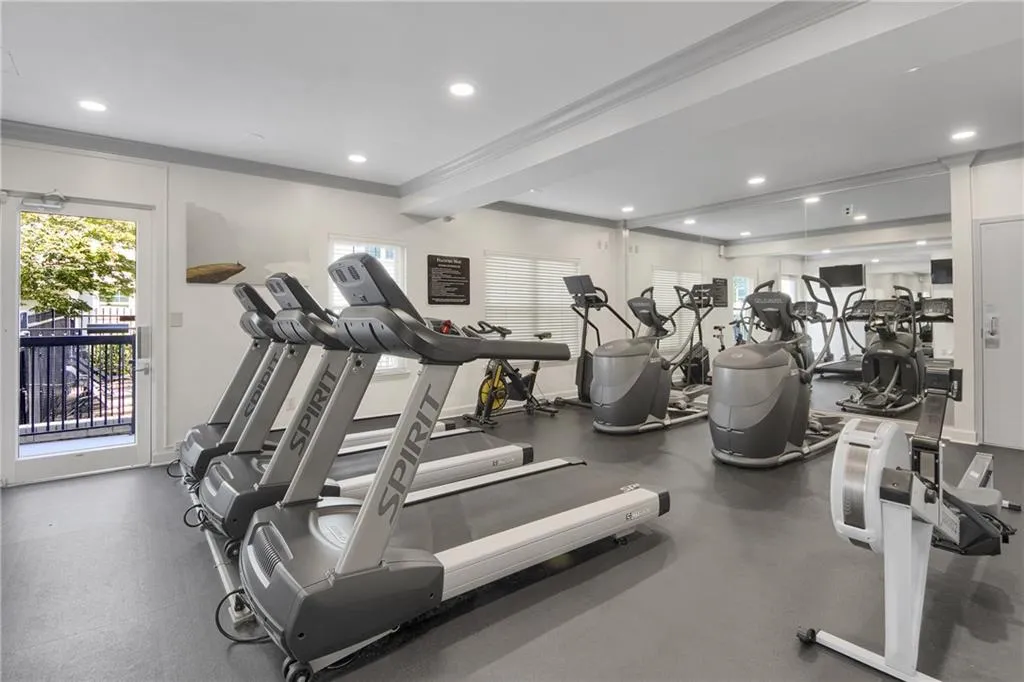1074 Peachtree Walk Ne Unit B114, Atlanta, Georgia 30309, 2 Bedrooms Bedrooms, ,2 BathroomsBathrooms,Residential,For Sale,1074 Peachtree Walk Ne Unit B114,7612791
