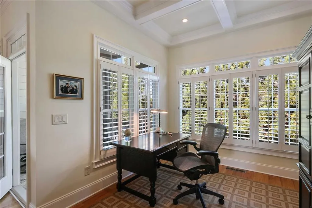 969 Persimmon Point, Sandy Springs, Georgia 30328, 3 Bedrooms Bedrooms, ,3 BathroomsBathrooms,Residential,Sold,969 Persimmon Point,5901358