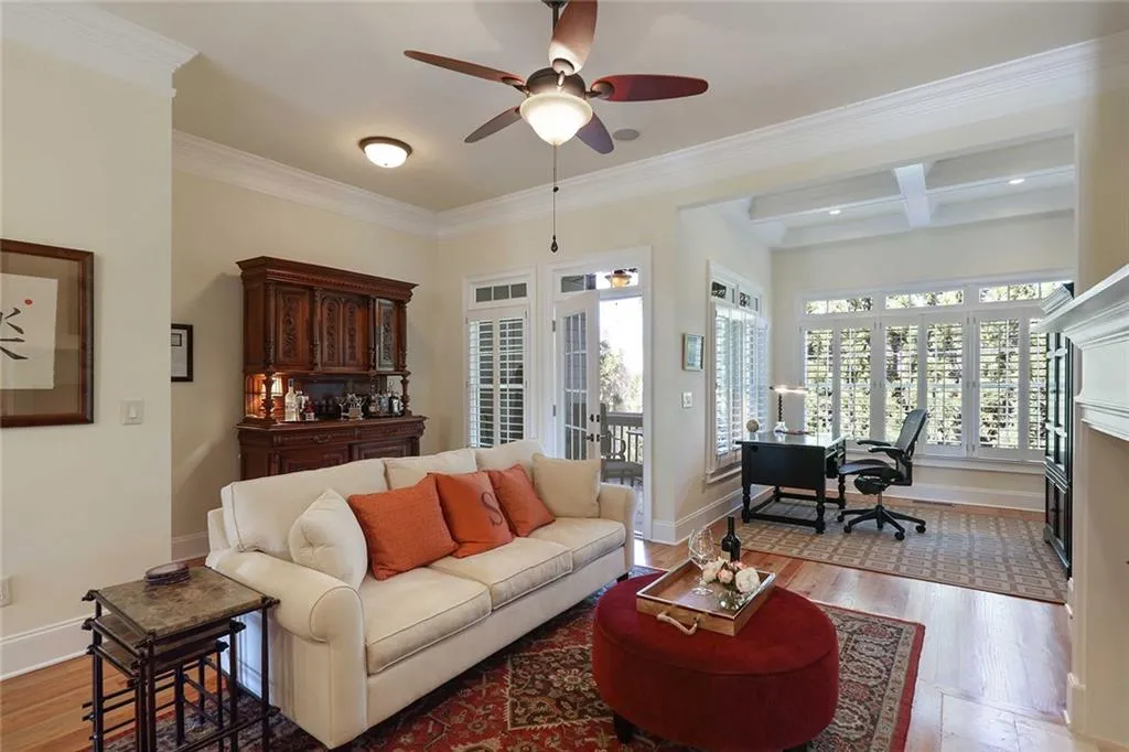 969 Persimmon Point, Sandy Springs, Georgia 30328, 3 Bedrooms Bedrooms, ,3 BathroomsBathrooms,Residential,Sold,969 Persimmon Point,5901358