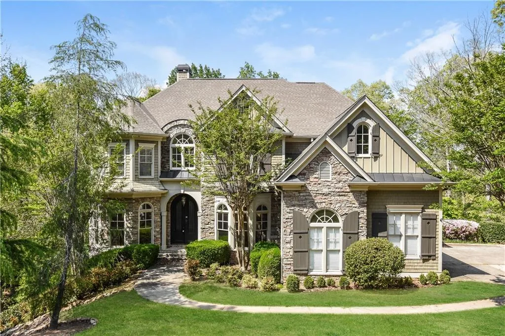 8069 Kenstone Court, Atlanta, Georgia 30350, 6 Bedrooms Bedrooms, ,6 BathroomsBathrooms,Residential,For Sale,8069 Kenstone Court,7740573