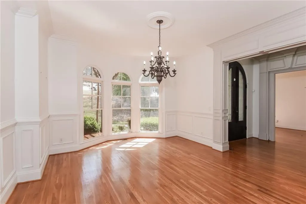 8069 Kenstone Court, Atlanta, Georgia 30350, 6 Bedrooms Bedrooms, ,6 BathroomsBathrooms,Residential,For Sale,8069 Kenstone Court,7740573