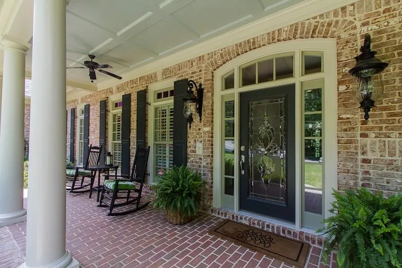 95 Stewart Drive, Sandy Springs, Georgia 30342, 5 Bedrooms Bedrooms, ,4 BathroomsBathrooms,Residential,Sold,95 Stewart Drive,5683916