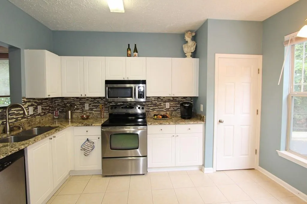 5559 Glenridge Drive Unit 2107, Atlanta, Georgia 30342, 2 Bedrooms Bedrooms, ,2 BathroomsBathrooms,Residential,Sold,5559 Glenridge Drive Unit 2107,5856804
