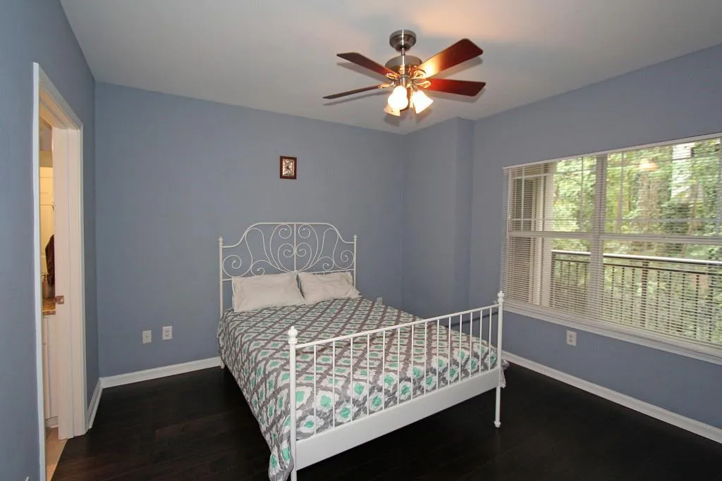 5559 Glenridge Drive Unit 2107, Atlanta, Georgia 30342, 2 Bedrooms Bedrooms, ,2 BathroomsBathrooms,Residential,Sold,5559 Glenridge Drive Unit 2107,5856804