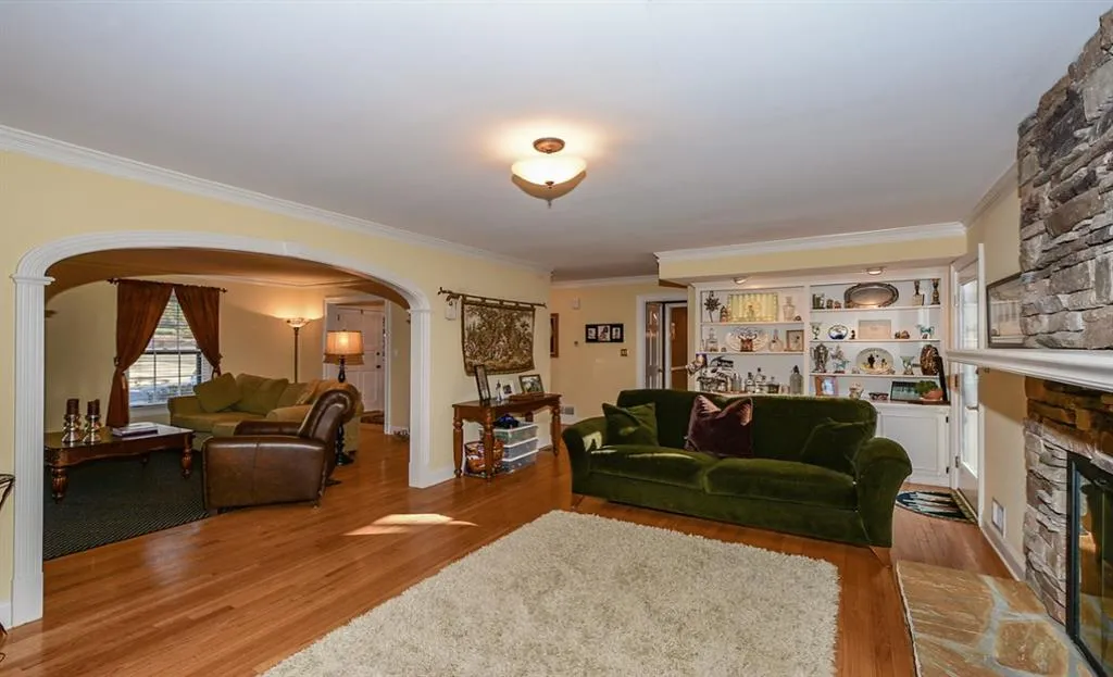 7690 Ryefield Drive, Atlanta, Georgia 30350, 5 Bedrooms Bedrooms, ,3 BathroomsBathrooms,Residential,Sold,7690 Ryefield Drive,5646908