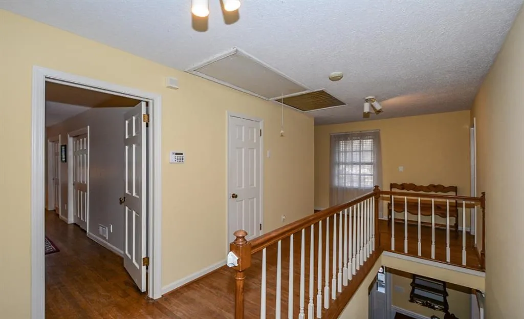 7690 Ryefield Drive, Atlanta, Georgia 30350, 5 Bedrooms Bedrooms, ,3 BathroomsBathrooms,Residential,Sold,7690 Ryefield Drive,5646908