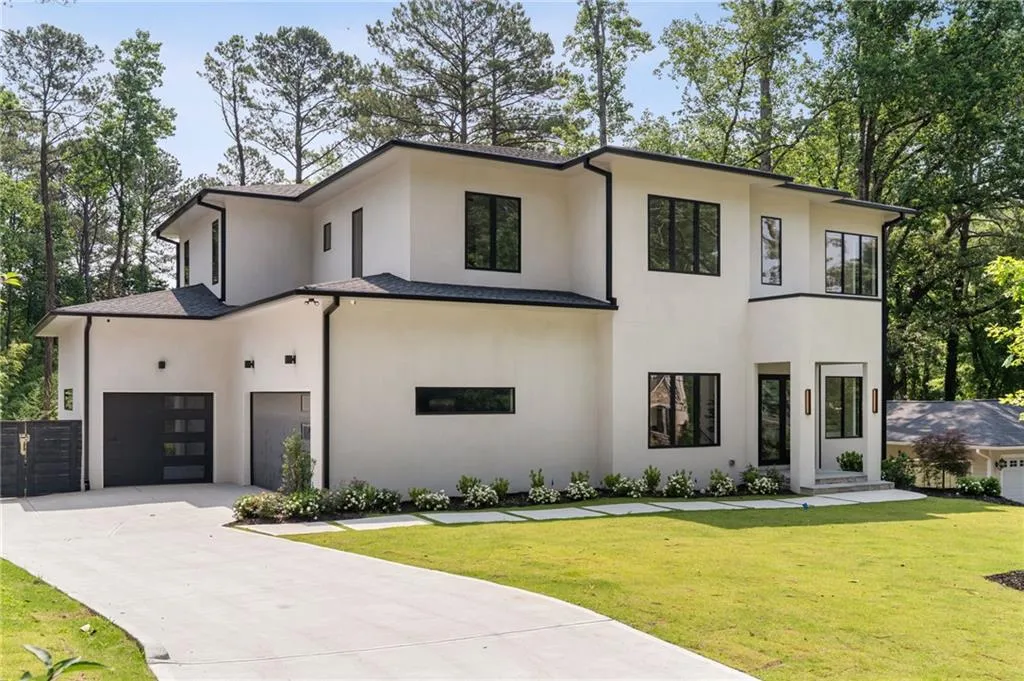 3293 Lenox Place Ne, Atlanta, Georgia 30324, 6 Bedrooms Bedrooms, ,7 BathroomsBathrooms,Residential,For Sale,3293 Lenox Place Ne,7587878