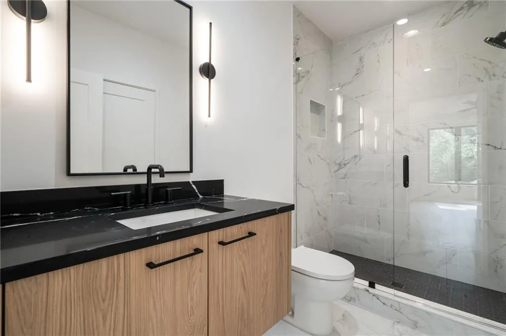 3293 Lenox Place Ne, Atlanta, Georgia 30324, 6 Bedrooms Bedrooms, ,7 BathroomsBathrooms,Residential,For Sale,3293 Lenox Place Ne,7587878