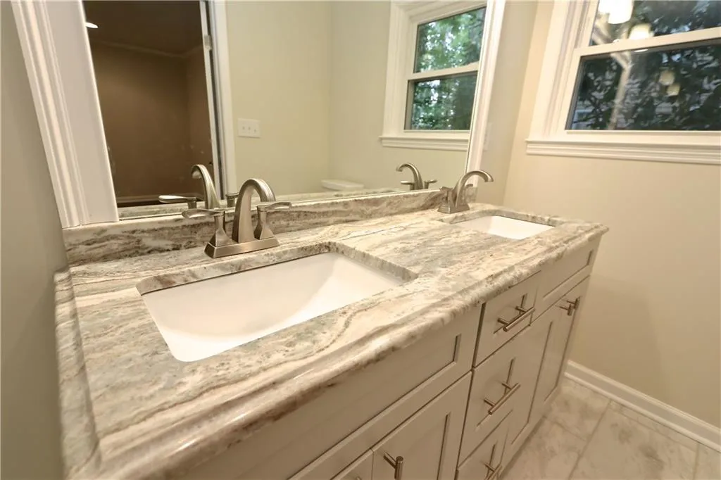 450 Dalrymple Road, Atlanta, Georgia 30328, 5 Bedrooms Bedrooms, ,2 BathroomsBathrooms,Residential,Sold,450 Dalrymple Road,5928884