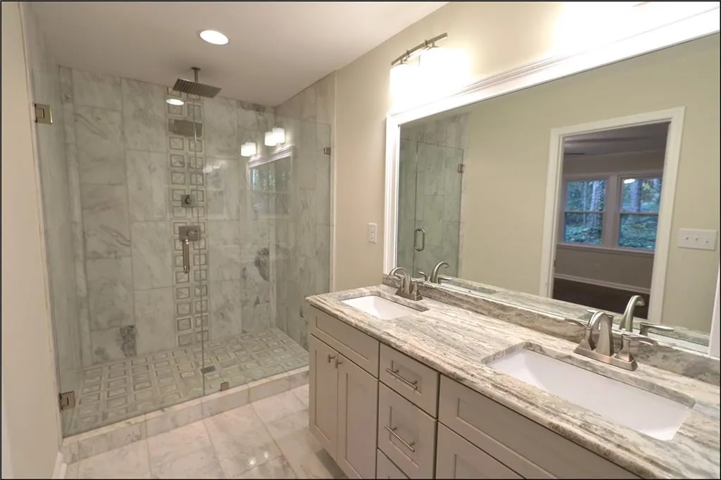 450 Dalrymple Road, Atlanta, Georgia 30328, 5 Bedrooms Bedrooms, ,2 BathroomsBathrooms,Residential,Sold,450 Dalrymple Road,5928884