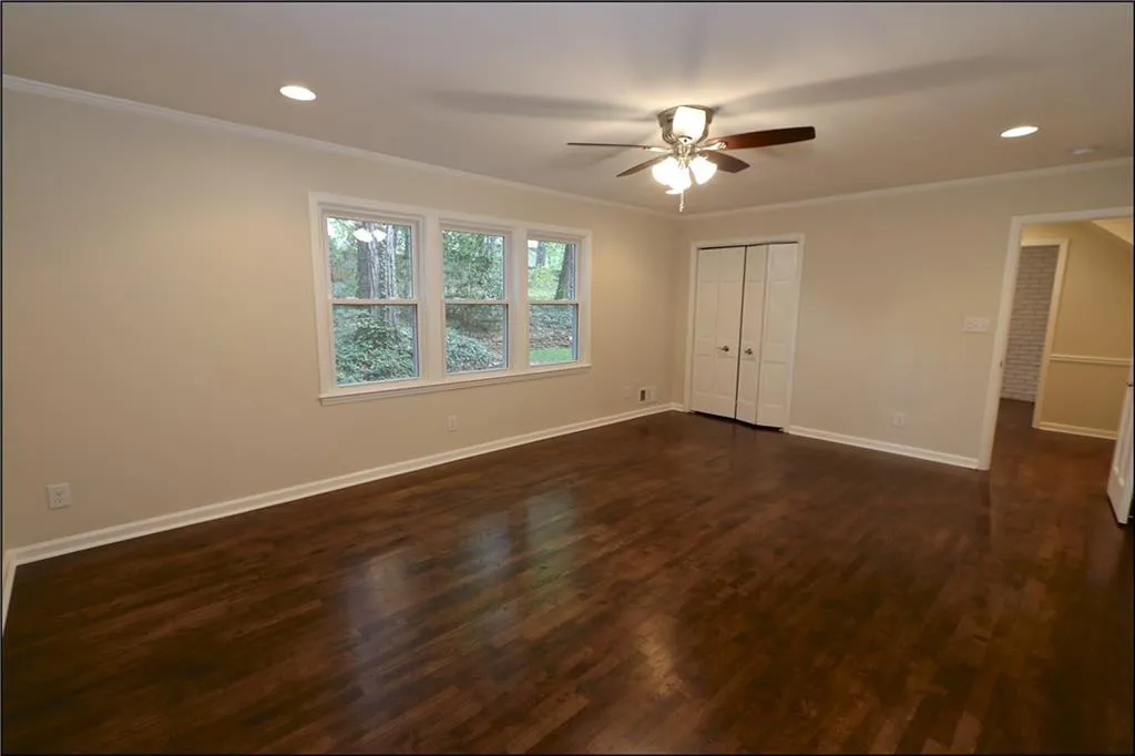 450 Dalrymple Road, Atlanta, Georgia 30328, 5 Bedrooms Bedrooms, ,2 BathroomsBathrooms,Residential,Sold,450 Dalrymple Road,5928884