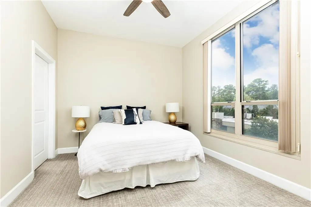 2626 Peachtree Road Nw Unit 706, Atlanta, Georgia 30305, 1 Bedroom Bedrooms, ,1 BathroomBathrooms,Residential,For Sale,2626 Peachtree Road Nw Unit 706,7642714