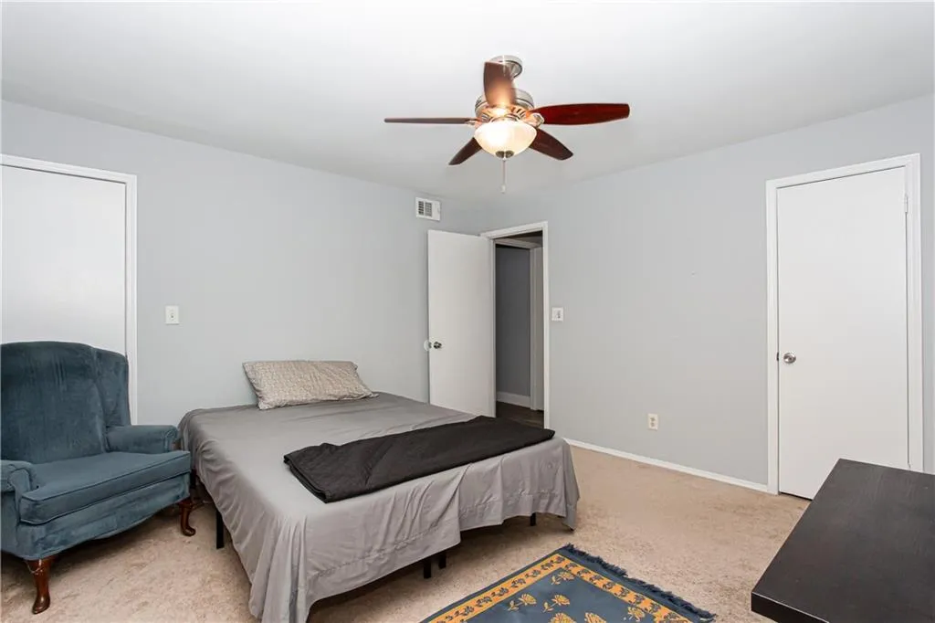 Bedroom #1